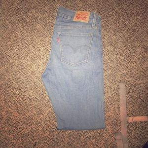 Levi 710 super skinny jeans size 28 regular